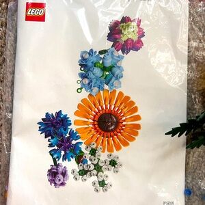 Lego Wildflower Bouquet Set